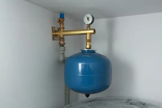 Gdzie zamontować naczynie przeponowe w instalacji c.o.?